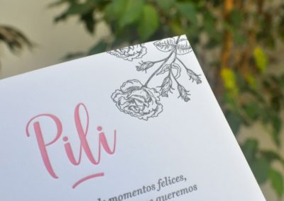 Pili